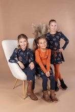 Afbeelding in Gallery-weergave laden, Loffely Dress Fee
