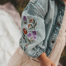 Afbeelding in Gallery-weergave laden, Denim Jacket
